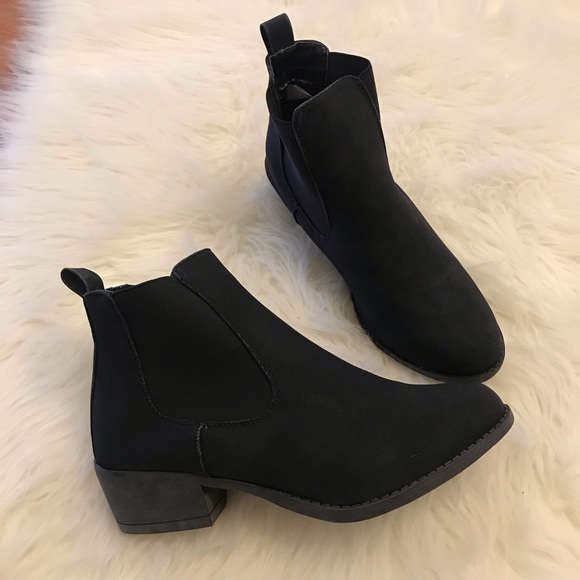 •RESTOCKED• Black Distressed Slip On Fall Bootie - Picture 4 of 8